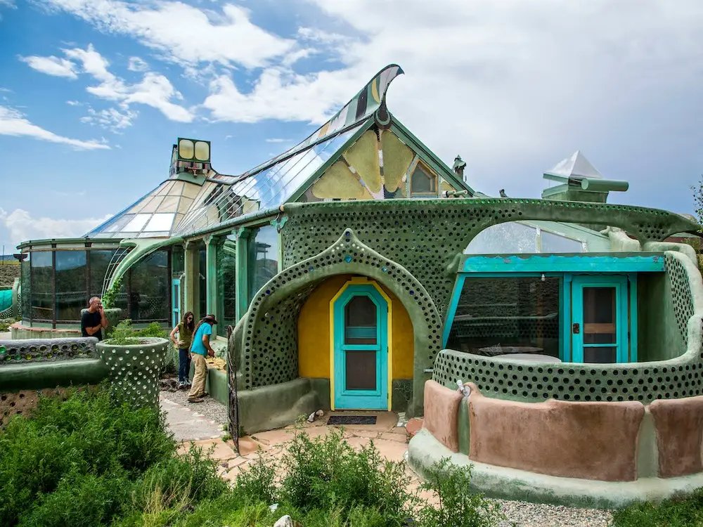 Sustainable homes, Earthships in Mexico
